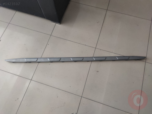 Mercedes GLA W156 Sol Yolcu Yan Etek