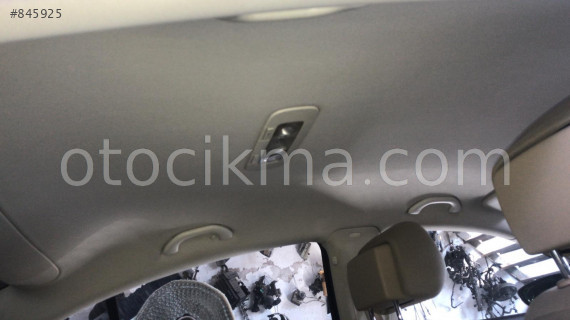 volkswagen passat 2013 model hatasız çıkma  tavan döşemesi