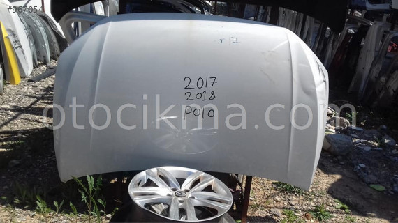 Volkswagen Polo 2018 model on motor kaput az kusurlu orjinal