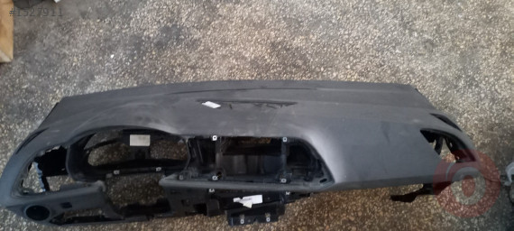2013-2017 Seat Leon Göğüs Orjinal Çıkma