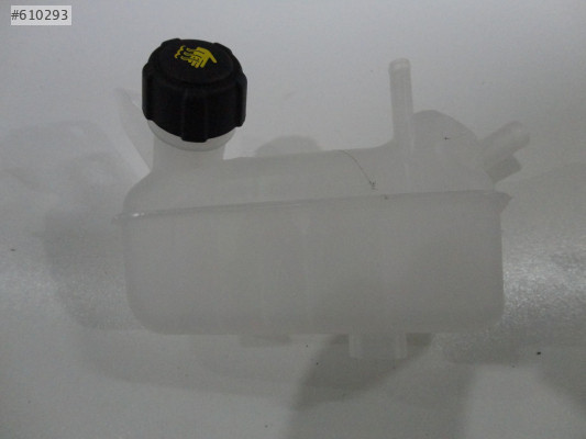 MEGAN -2   1.4 16 VALF YEDEK SU GENLEŞME BİDONU