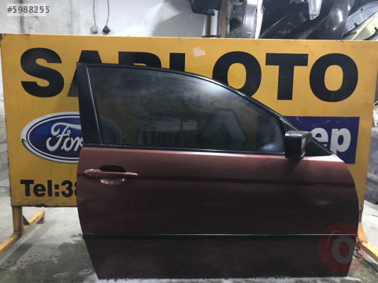 BMW e46 Compact sağ kapı çıkma orjinal hatasız dolu