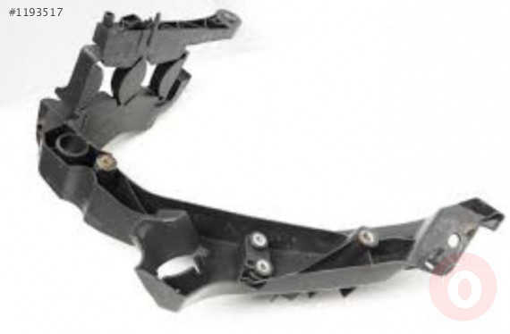 AUDİ A4 09-12 FAR ALT BRAKETİ SAĞ 8K0805608-8K0805608A