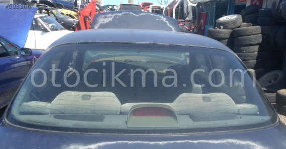kia clarus 2.0 çıkma arka cam
