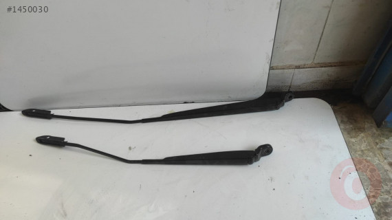 Peugeot 301  Sağ sol silecek kolları