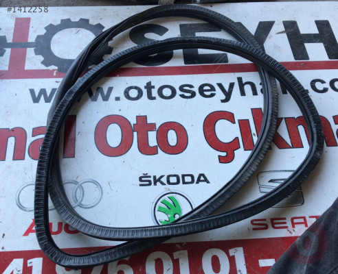 1Z0867365B skoda octavia 2005 sağ ön kapı lastiği