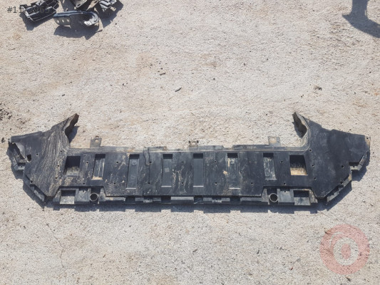 FORD KUGA RADYATÖR ALT MUHAFAZA CV44 A8B384 ÇIKMA ORİJİNAL