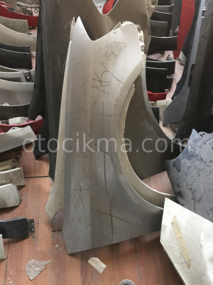 2005 model aldı a3 on çamurluk