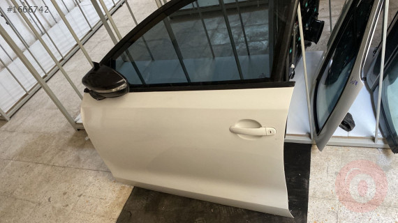 2011/14 VW JETTA HATASIZ ORJİNAL ÇIKMA KAPILARI