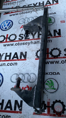 1K0253144AP audi a3 2008 egzoz tutucu