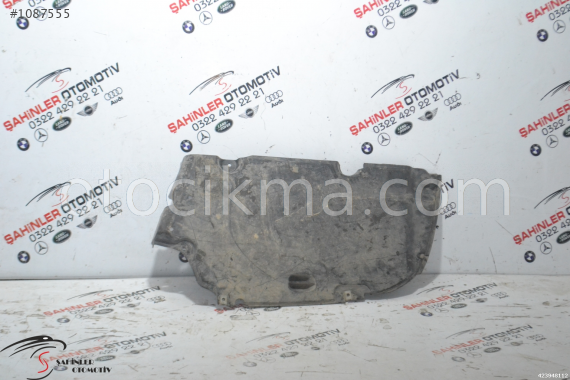 MERCEDES C SERİSİ A204 W204 ARKA MUHAFAZA