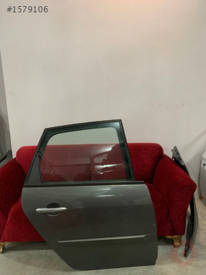 RENAULT SCENİC ÇIKMA ORJİNAL HATASIZ DOLU SAĞ ARKA KAPI