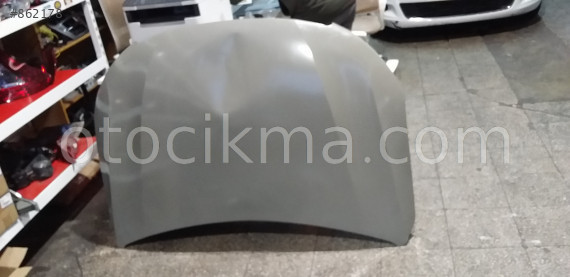 Peugeot  301 kaput  (2017 model)