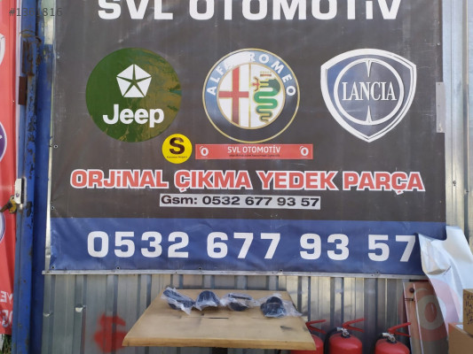Jeep Cherokee KL sis farı kapağı
