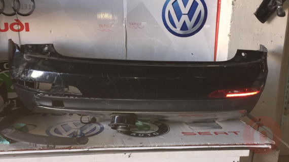AUDİ Q3 HATASIZ ORJİNAL ÇIKMA ARKA TAMPON