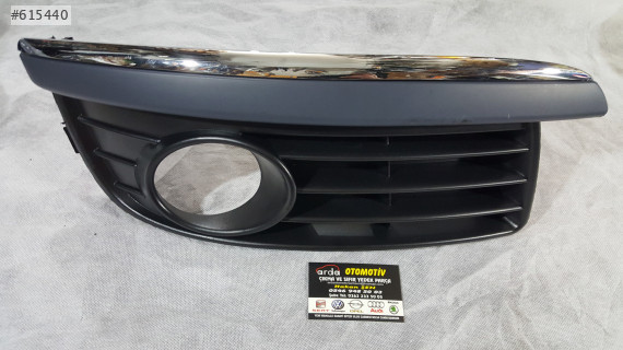 VOLKSWAGEN JETTA  2005-2010 R SİS FAR  ÇERÇEVESİ KROMLU