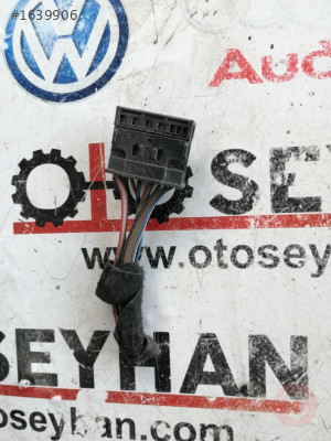 6938776 bmw X5 E70 tesisat fiş soketi