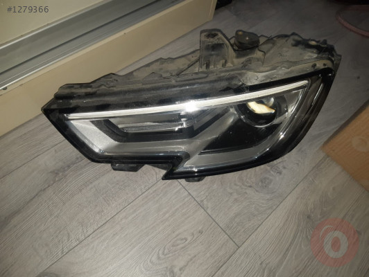 AUDİ A3 2016 SOL FAR VE TÜM ÇIKMA ORİJİNAL PARÇALAR 2500