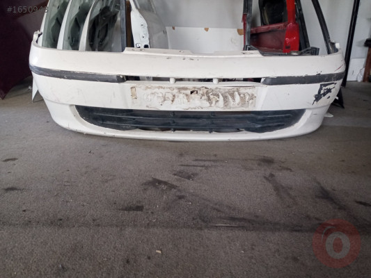 Fiat Palio Çıkma ön Tampon 2000 2005 Arasi