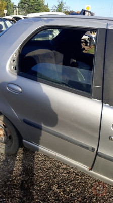 fiat palio çıkma sağ arka dolu kapı