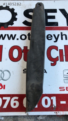 8V0864236 audi a3 2019 sağ ön çamurluk süngeri