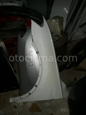 2015 model  tiguan sol on çamurluk  cikma