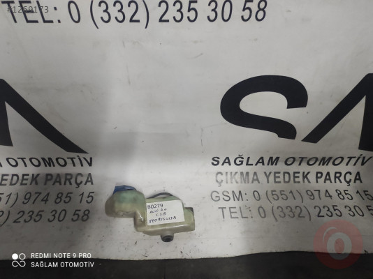 OEM; 8E0955453A  AUDİ A4  ÇIKMA CAM SU BİDONU