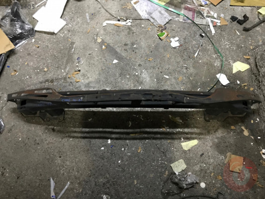 Honda Cıvıc FC5 tampon Demiri