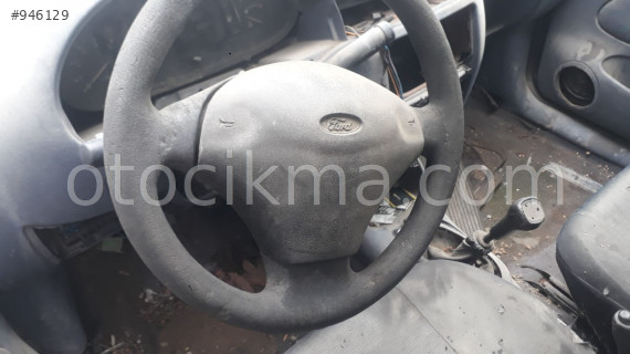 ford fiesta direksiyon simidi çıkma