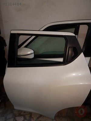 Nissan Juke Sol Arka Dış Kapı Kolu Hatasız Orjinal Çıkma