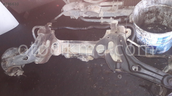Uno motor traverzi