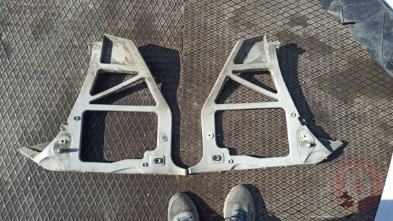 FOCUS SEDAN ARKA TAMPON BRAKETLERİ SAĞ SOL  ÇIKMA 2009-11
