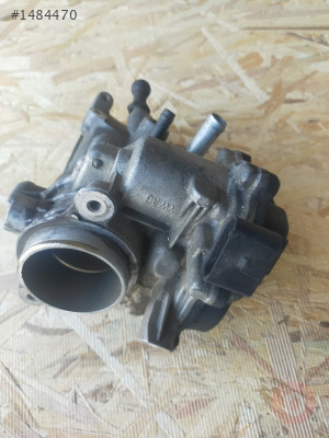 PASSAT B8 GAZ KELEBEĞİ 04L128059R