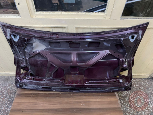 SKODA SÜPER B BAGAJ KAPAĞI ORJİNAL ÇIKMA TEMİZ ÜRÜN