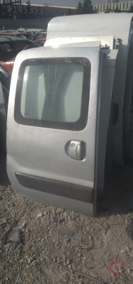 Renault kango 2 çıkma sağ sürgülü kapı