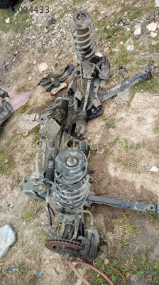 peugeot 207 1.4 çıkma motor traversi taşıyıcı porya sol aks