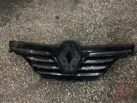 RENAULT MEGANE 4 ÇIKMA ORJİNAL ÖN PANJUR