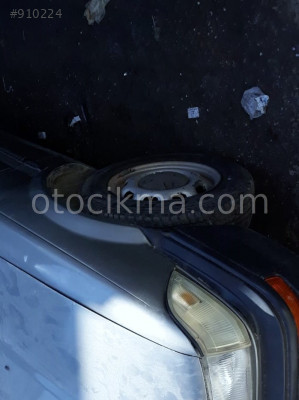 1992 TOYOTA COROLLA ORİJİNAL SOL ÖN JANT LASTİK.