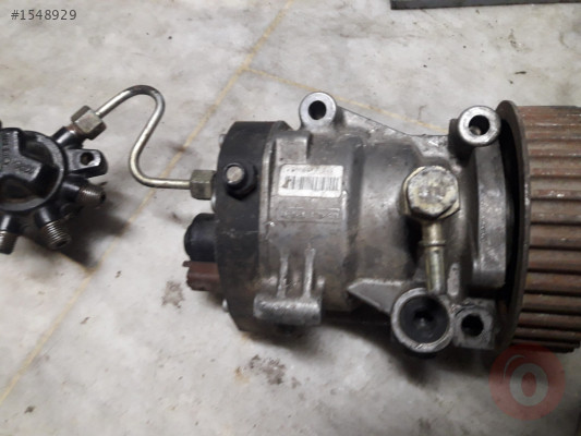 Renault kangoo çıkma mazot pompası