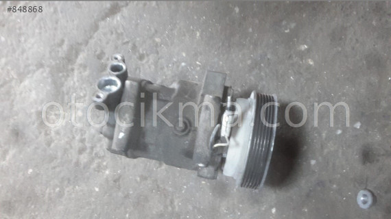 RENAULT KANGOO ORJİNAL ÇIKMA KLİMA KOMPRESÖRÜ