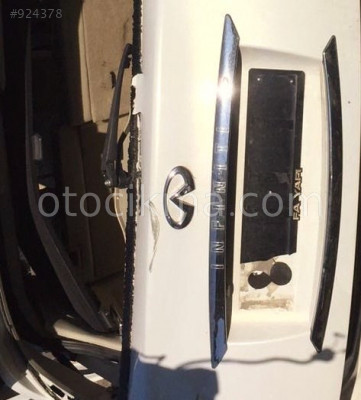 INFINITI FX30D ORİJİNAL BAGAJ ARMA.