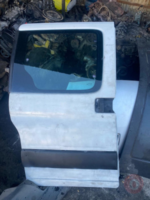 CİTROEN BERLİNGO SAĞ ARKA KAPI KOLU ÇIKMA