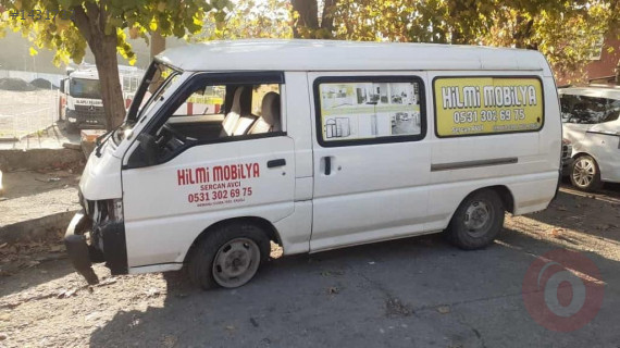 mitsubishi L300 sağ ön kapı çıkma yedekparça mısırcıoğlu oto