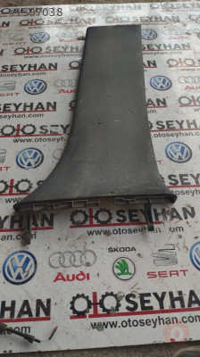3B0867298D passat b5 orta sağ direk kaplaması