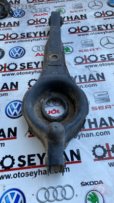 ford focus 2010 sol arka taşıyıcı helezon tablası