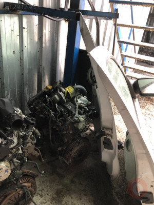 Clio dizel çıkma motor