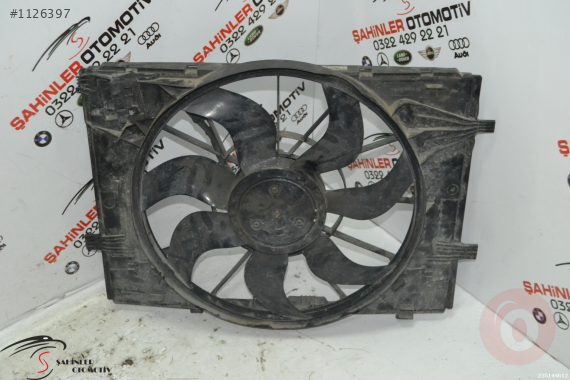 MERCEDES C SERİSİ A205 W205 ÖN RADYATÖR BRAKETİ