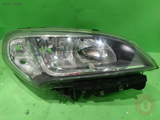 Fiat Dolbo Sağ Ön Far