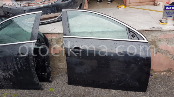 opel insignia sağ ön kapı ve astra corsa mokka çıkmaları