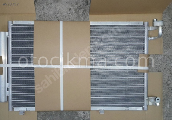 FORD FİESTA 1.4 TDCİ KLİMA RADYATÖRÜ (2011) MODEL